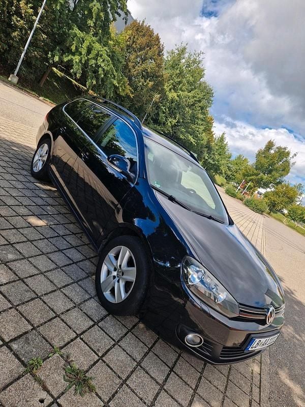 Schwarz Gebraucht 2009 VW Golf V Kombi | 5.300 € (Etwas zu teuer) - Bild 1/4