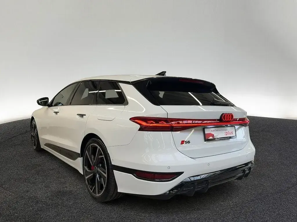 Gebraucht Audi S6 e-tron Ambiente 369 kW (503 PS) 2025 Gletscherweiß metallic Limousine