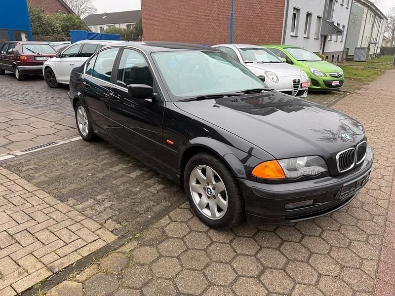 Gebraucht BMW 320 150 PS (110 kW) 1999 Schwarz Limousine