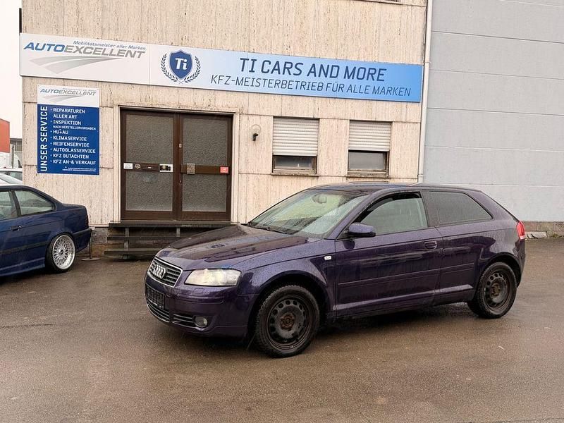 Gebraucht Audi A3 Ambiente 116 PS (85 kW) 2004 Violet Kleinwagen