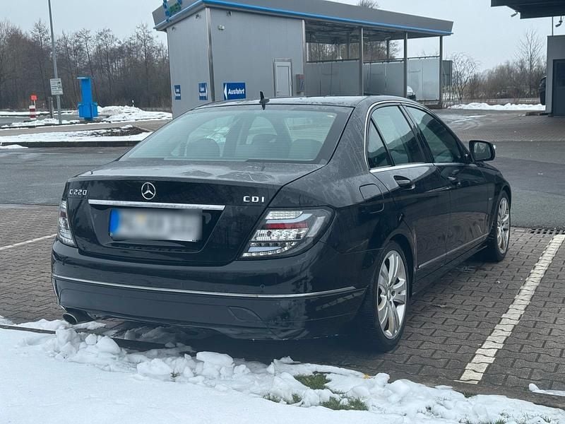Gebraucht Mercedes C220 170 PS (125 kW) 2007 Schwarz Limousine