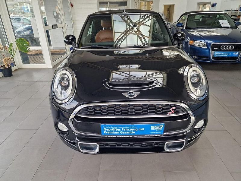 Gebraucht Mini Cooper S Cabriolet 192 PS (141 kW) 2016 Schwarz Cabrio