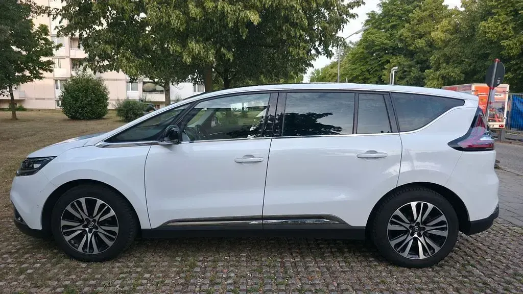 Gebraucht Renault Espace Initiale Paris 160 PS (117 kW) 2015 Weiß Van / Kleinbus