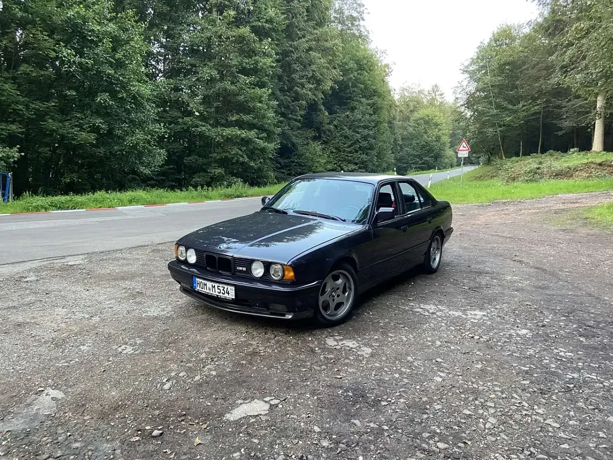 Gebraucht BMW M5 Performance 315 PS (231 kW) 1990 Violett Limousine