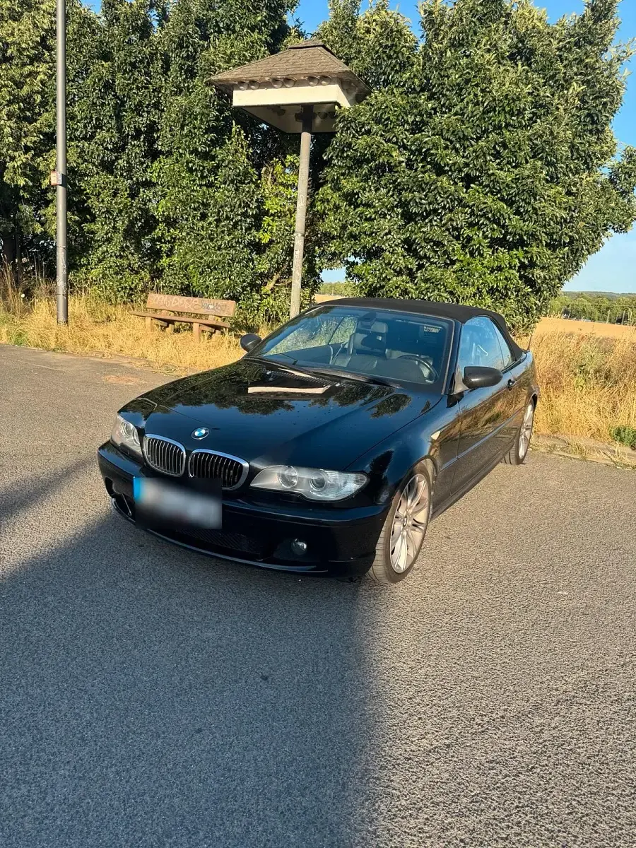 Gebraucht BMW 320 Cabriolet 170 PS (125 kW) 2004 Schwarz Cabrio