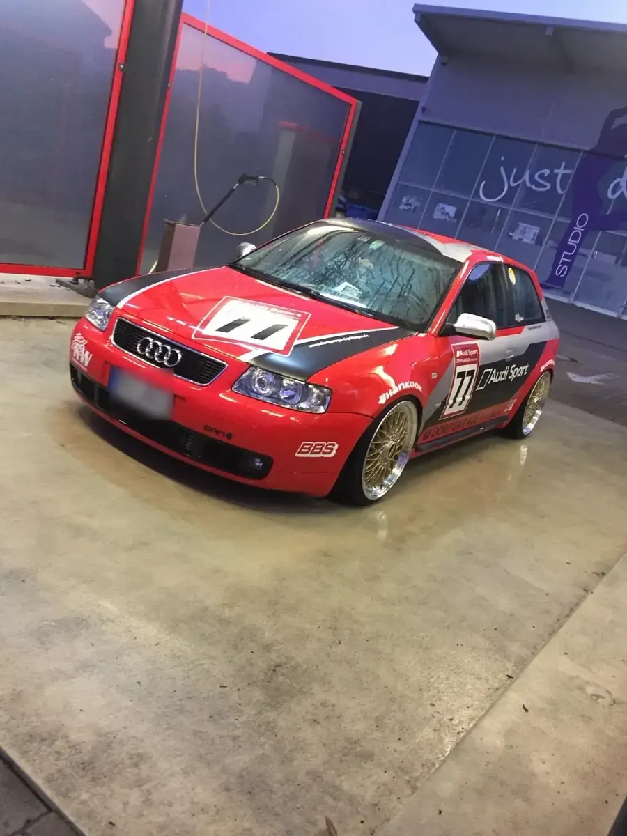 Gebraucht Audi S3 Performance 260 PS (191 kW) 2002 Rot Kleinwagen