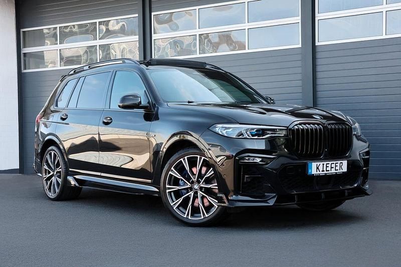 Gebraucht BMW X7 Performance 400 PS (294 kW) 2020 Black sapphire metallic SUV