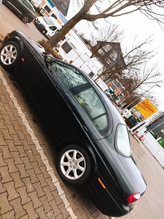 Schwarz Gebraucht 2004 Jaguar S-Type Executive Limousine | 8.900 € (Fairer Preis) - Bild 1/4