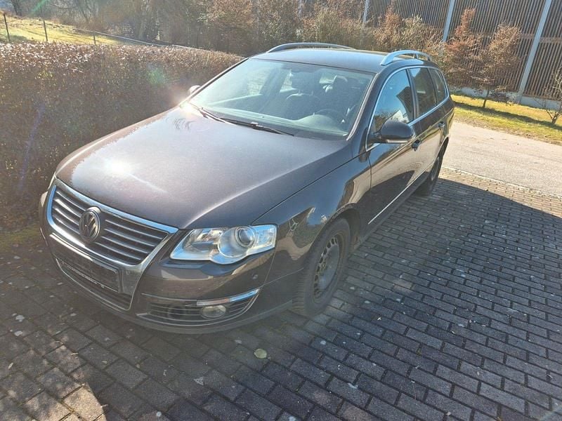 Gebraucht VW Passat Highline 140 PS (102 kW) 2009 Braun Kombi