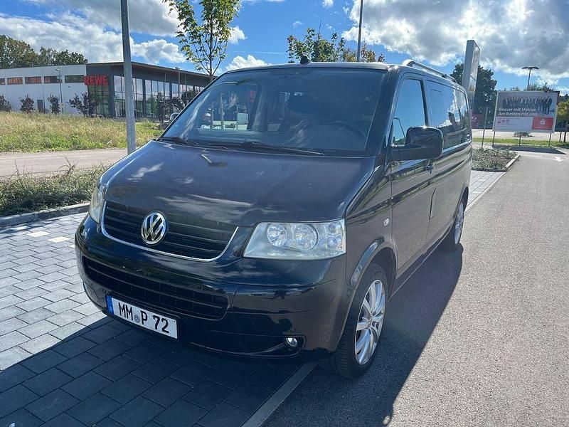 Schwarz Gebraucht 2008 VW T5 Comfortline Van | 11.950 € (Guter Preis) - Bild 1/4