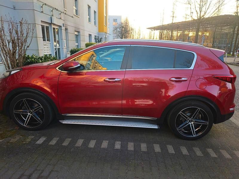 Rot Gebraucht 2016 Kia Sportage GT SUV | 16.500 € (Fairer Preis) - Bild 1/4