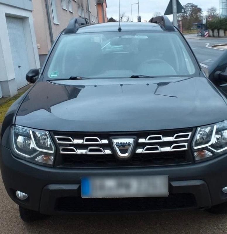 Gebraucht Dacia Duster 105 PS (77 kW) 2014 Grau SUV