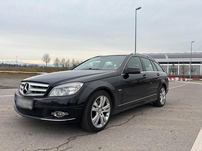 Gebraucht Mercedes C320 Avantgarde 265 PS (194 kW) 2009 Schwarz Kombi