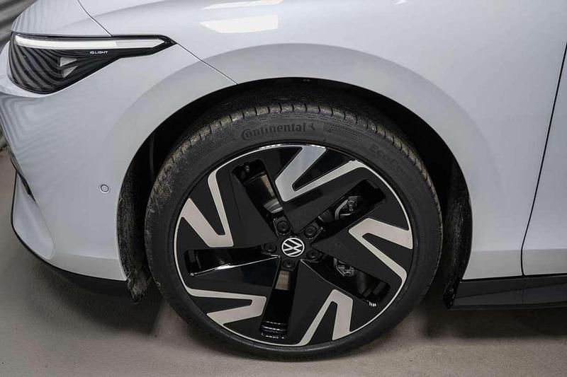 Neu VW ID.7 GTX 250 kW (340 PS) 2025 Gletscherweiss metallic (2y) Kombi