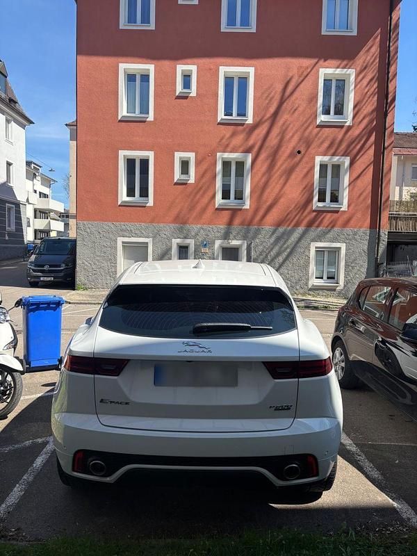 Gebraucht Jaguar E-Pace R-Dynamic 200 PS (147 kW) 2019 Weiß SUV