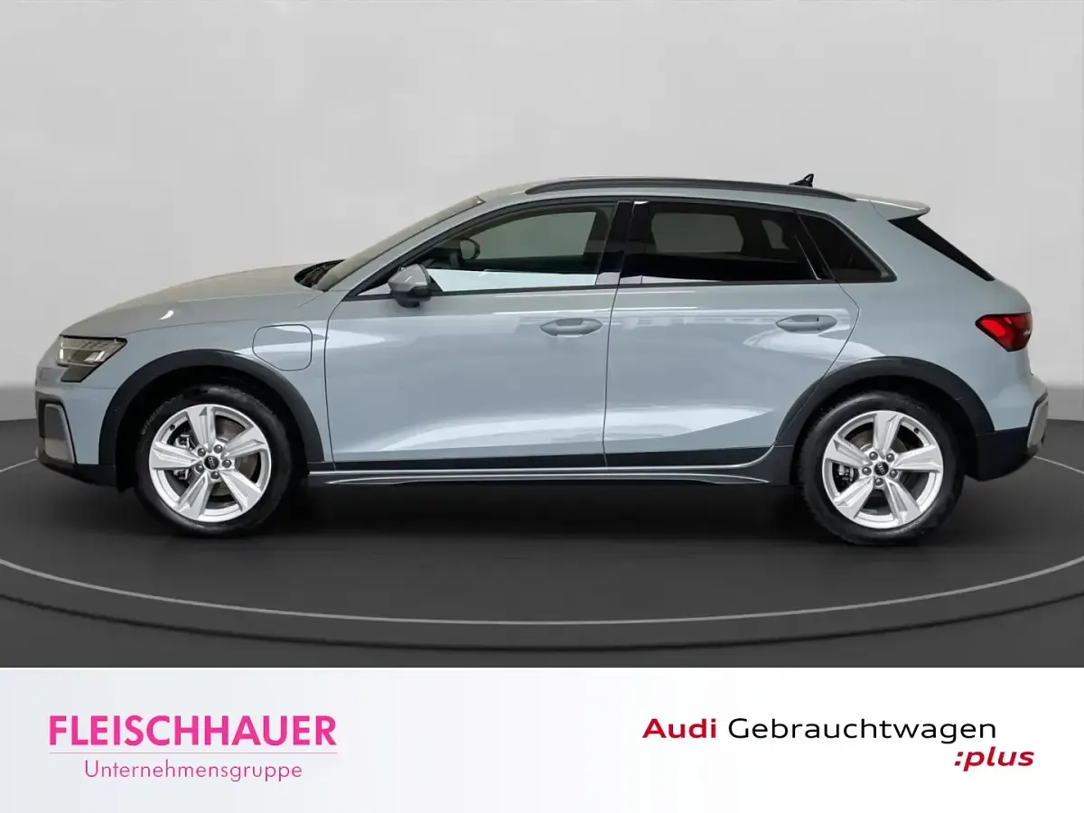 Gebraucht Audi A3 S-Line 150 PS (110 kW) 2025 Schwarz Limousine