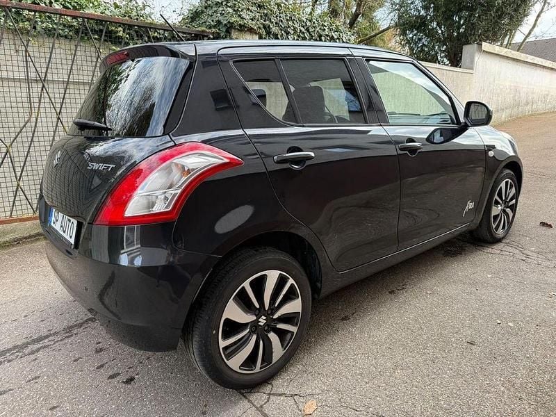 Gebraucht Suzuki Swift X-TRA 94 PS (69 kW) 2017 Schwarz Kleinwagen