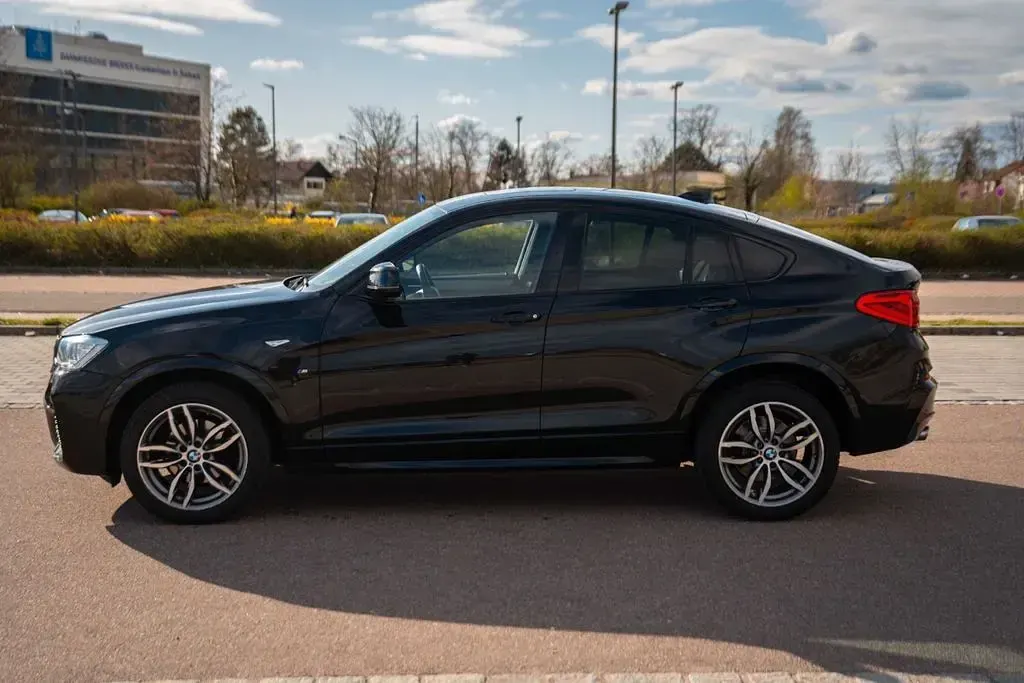 Gebraucht BMW X4 M Sport 190 PS (139 kW) 2015 Schwarz SUV
