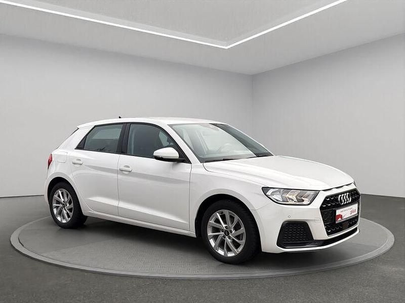 Gebraucht Audi A1 Advanced 110 PS (80 kW) 2022 Weiss SUV