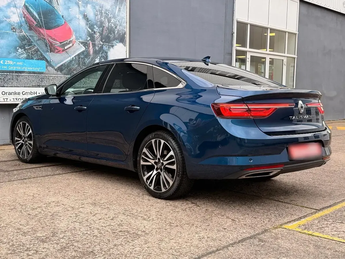 Gebraucht Renault Talisman Initiale Paris 189 PS (139 kW) 2022 Blau Limousine