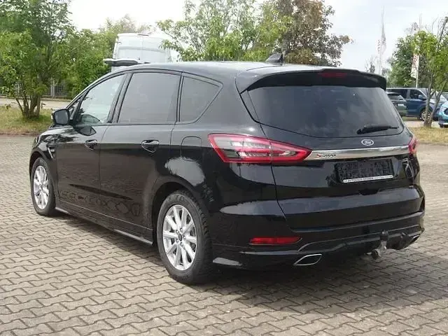 Gebraucht Ford S-MAX ST-Line 190 PS (139 kW) 2021 Schwarz Van / Kleinbus