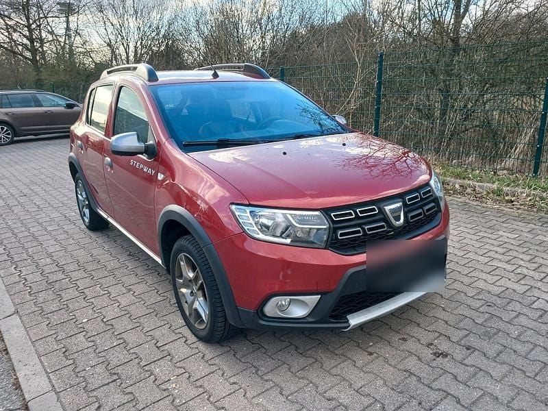 Gebraucht Dacia Sandero Stepway 90 PS (66 kW) 2019 Rot Limousine