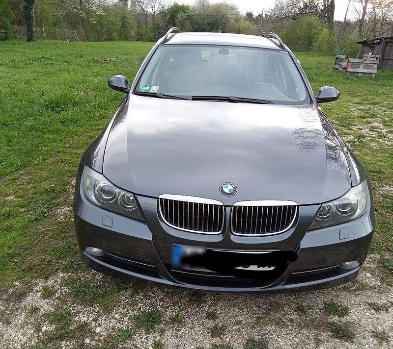Gebraucht BMW 330 Performance 231 PS (169 kW) 2006 Grau Kombi
