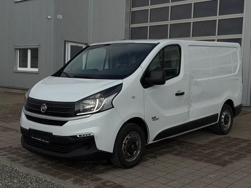 Gebraucht Fiat Talento 125 PS (91 kW) 2017 Weiß Van / Kleinbus