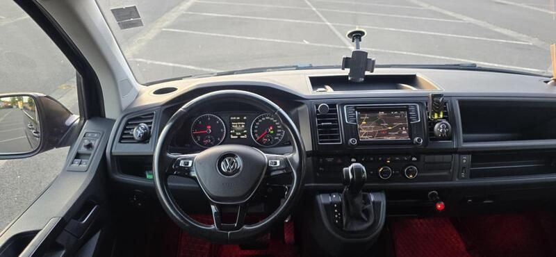 Schwarz Gebraucht 2017 VW T6 Van | 33.000 € (Etwas zu teuer) - Bild 1/4