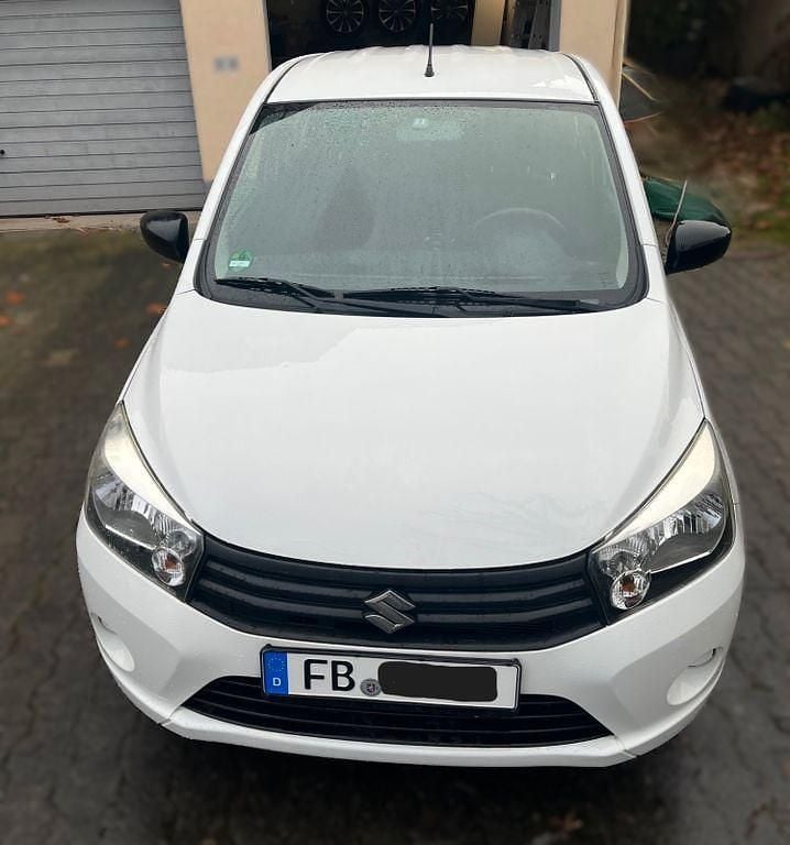 Weiß Gebraucht 2018 Suzuki Celerio Club Kleinwagen | 7.200 € (Superpreis) - Bild 1/4