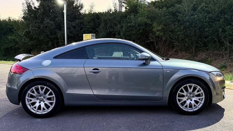 Gebraucht Audi TT S-Line 250 PS (183 kW) 2007 Silber Coupé