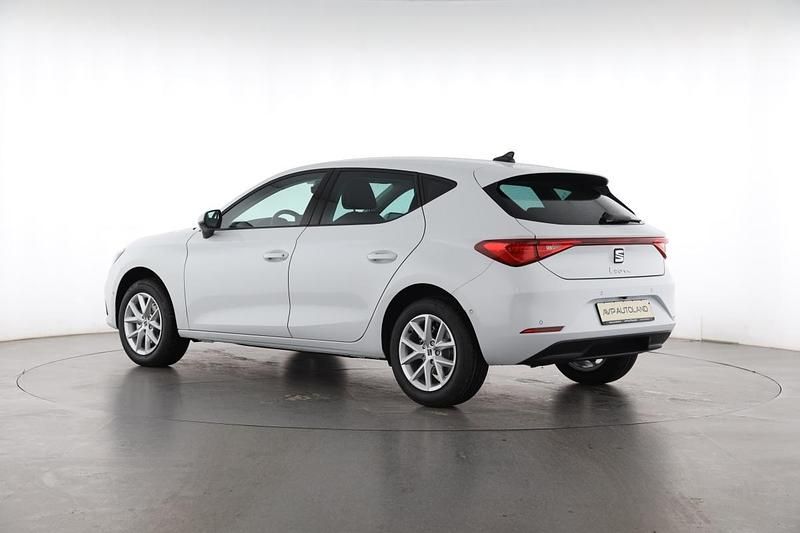 Neu Seat Leon 150 PS (110 kW) 2026 Glacial weiss Limousine