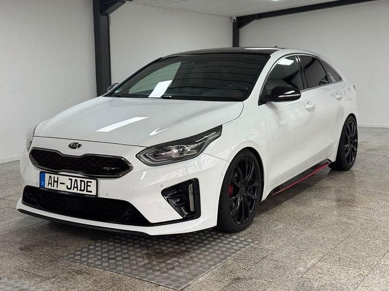 Gebraucht Kia ProCeed GT GT 204 PS (150 kW) 2019 Weiß Kleinwagen