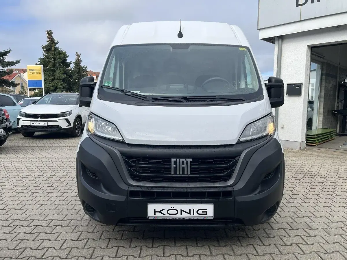 Gebraucht Fiat Ducato 140 PS (102 kW) 2023 Weiß Van
