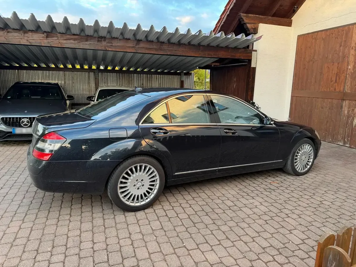 Gebraucht Mercedes S420 314 PS (230 kW) 2007 Schwarz Limousine
