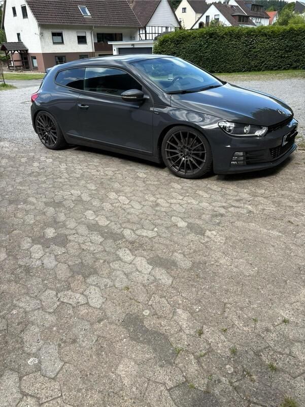 Grau Gebraucht 2016 VW Scirocco Coupé | 13.500 € (Fairer Preis) - Bild 1/4