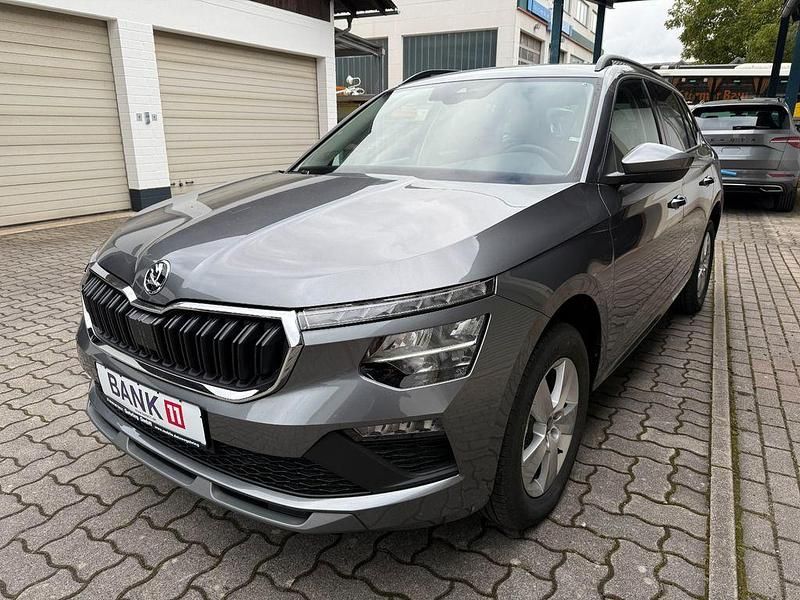 Neu Skoda Kamiq 116 PS (85 kW) 2026 Grau SUV