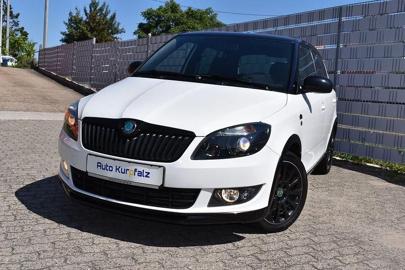 Weiß Gebraucht 2012 Skoda Fabia Monte Carlo Limousine | 7.900 € (Etwas zu teuer) - Bild 1/4