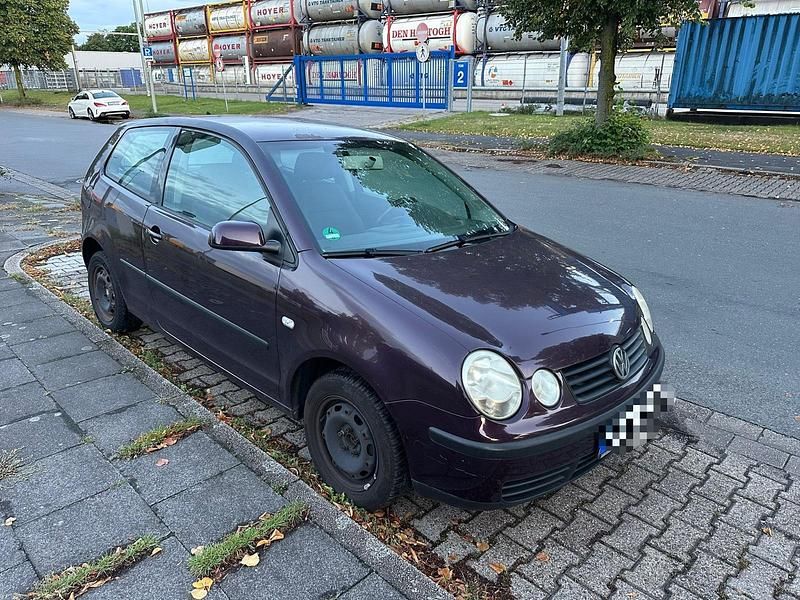 Violet Gebraucht 2005 VW Polo Kleinwagen | 700 € (Superpreis) - Bild 1/4