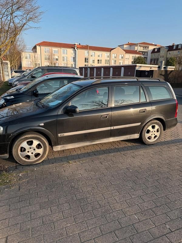 Gebraucht Opel Astra 101 PS (74 kW) 2000 Schwarz Kleinwagen