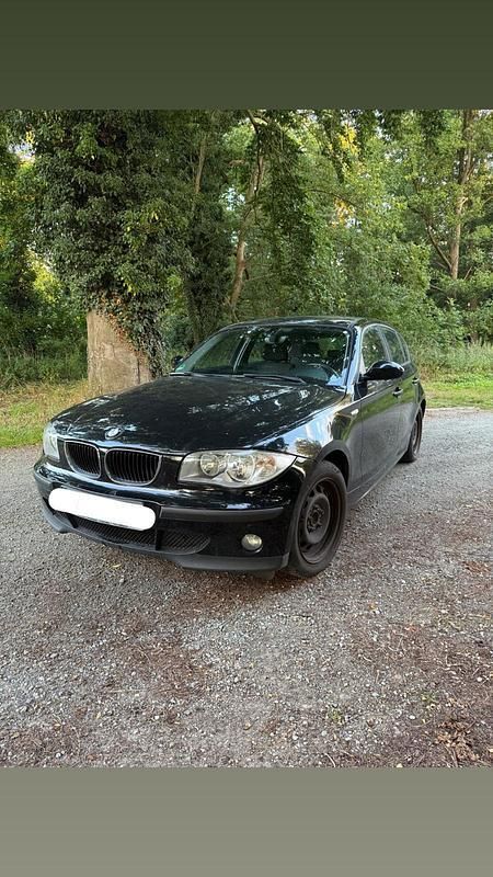 Schwarz Gebraucht 2007 BMW 116 Kleinwagen | 2.099 € (Guter Preis) - Bild 1/4