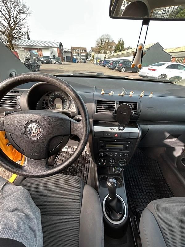 Second-hand VW Fox 2009 Galben Hatchback
