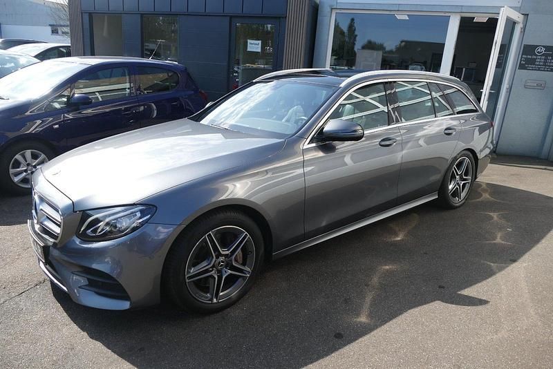Grau Gebraucht 2017 Mercedes E350 AMG line Kombi | 19.990 € (Fairer Preis) - Bild 1/4