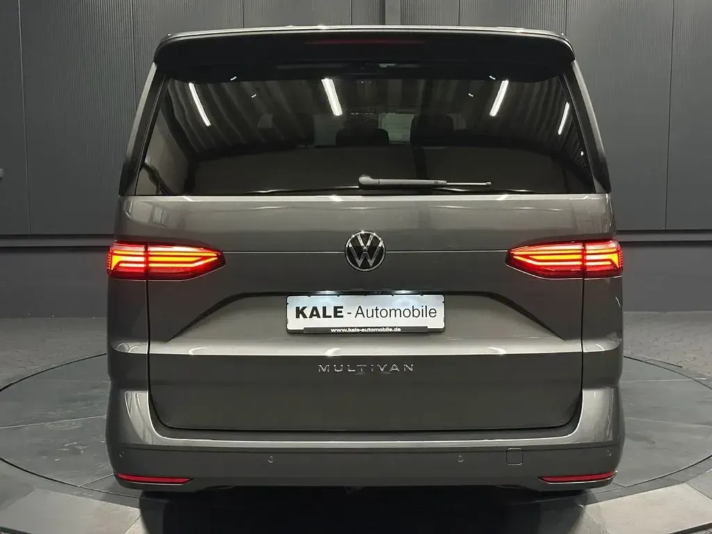 Gebraucht VW Multivan Life 150 PS (110 kW) 2024 Andere Van / Kleinbus