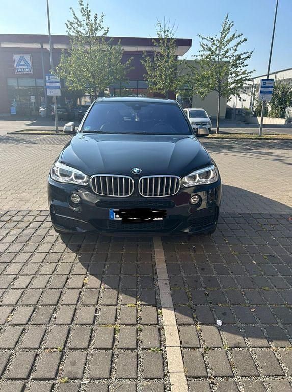 Schwarz Gebraucht 2017 BMW X5 M50 Performance SUV | 31.000 € (Guter Preis) - Bild 1/4