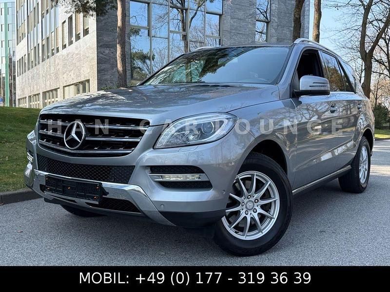 Gebraucht Mercedes ML350 258 PS (189 kW) 2013 Grau SUV