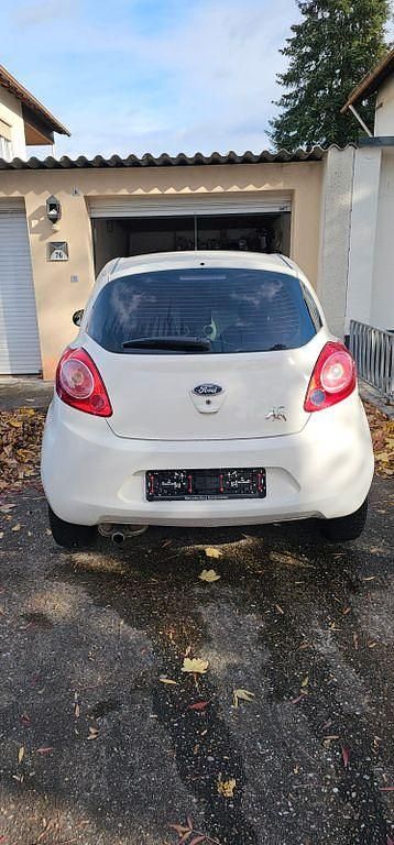 Gebraucht Ford Ka Trend 69 PS (50 kW) 2009 Weiß Kleinwagen
