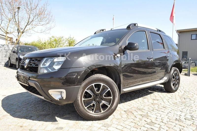 Gebraucht Dacia Duster Black Shadow 125 PS (91 kW) 2017 Schwarz SUV