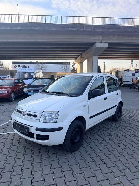 Gebraucht Fiat Panda 60 PS (44 kW) 2010 Weiß Kleinwagen