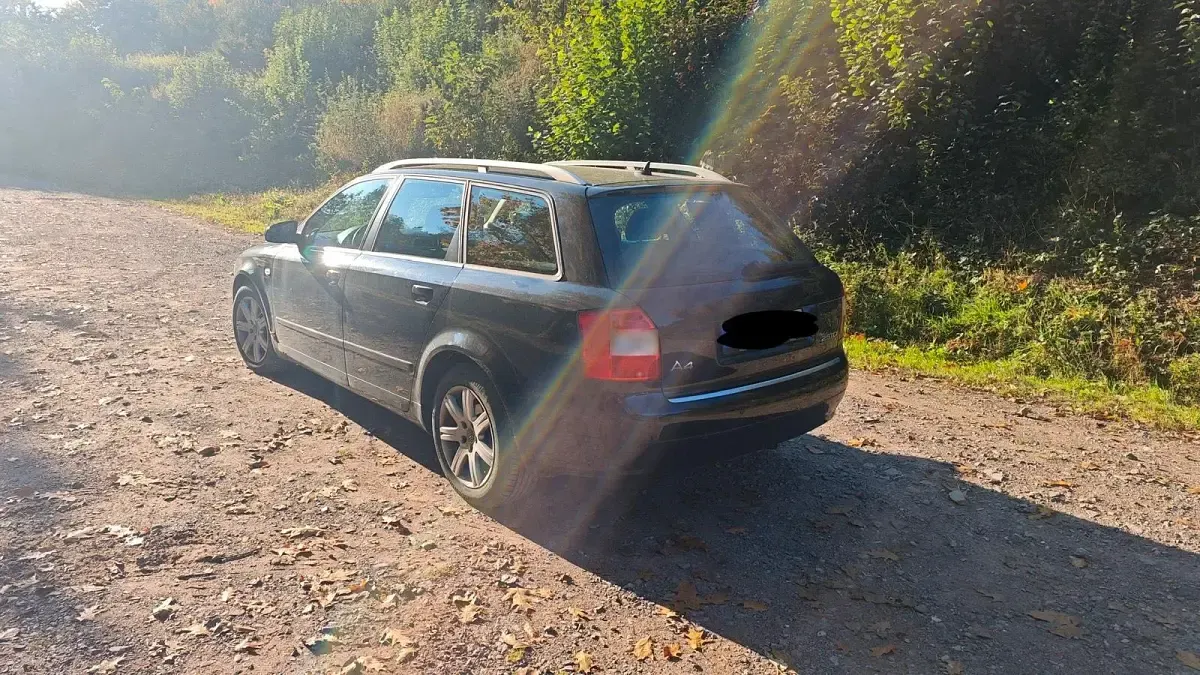 Gebraucht Audi A4 163 PS (119 kW) 2003 Schwarz Kombi